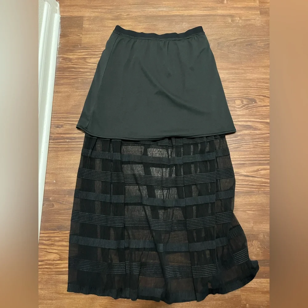 Lena Gabrielle Women’s Black Maxi Skirt Size M - Picture 6 of 12